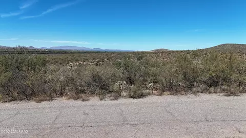 1856 Circulo Bulgaro, Rio Rico, AZ 85648
