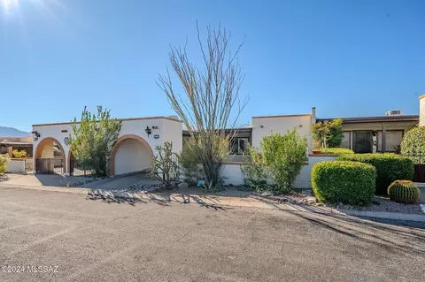 3060 S Calle Pueblo, Green Valley, AZ 85622