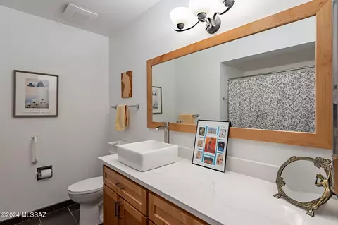 Bath - 6932 E Rivercrest Rd, Tucson, AZ 85750 photo 1 of 2