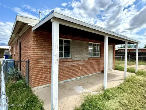 4525-4527 E 18th St, Tucson, AZ 85711