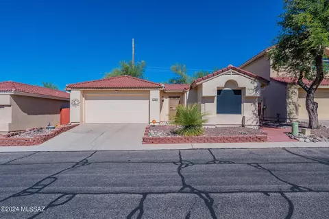 706 W Mountain Ridge Dr, Tucson, AZ 85737