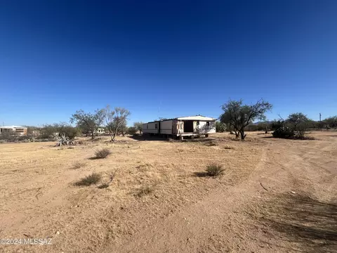 16205 W Holster Pl, Tucson, AZ 85736