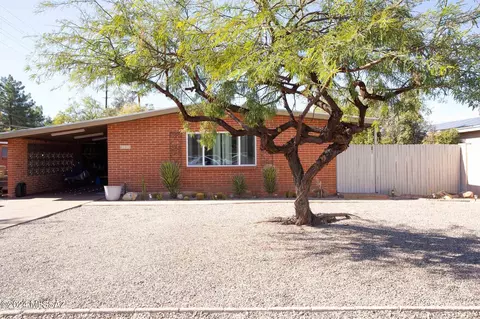 1415 N Arcadia Ave, Tucson, AZ 85712
