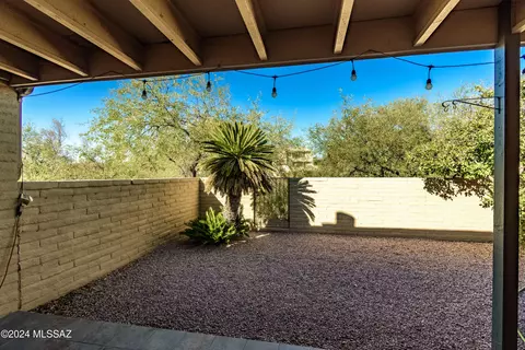 Exterior - 7827 E 4th St, Tucson, AZ 85710 photo 6 of 10