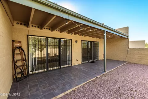 Exterior - 7827 E 4th St, Tucson, AZ 85710 photo 7 of 10