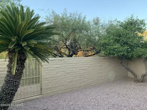 Exterior - 7827 E 4th St, Tucson, AZ 85710 photo 10 of 10