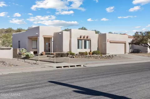 376 W Wheeler Rd, Tucson, AZ 85737