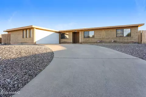 Exterior - 9740 E 3rd St, Tucson, AZ 85748 photo 2 of 4