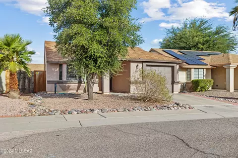 1684 W Twin Ridge Rd, Tucson, AZ 85746