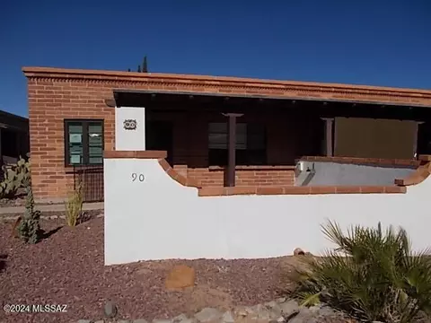90 W Camino Alameda #A, Green Valley, AZ 85614