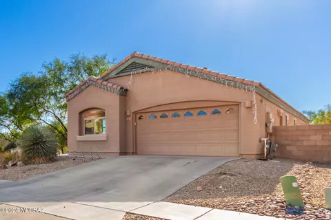 13696 E Aviara Pl, Vail, AZ 85641 photo 3