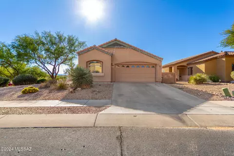 13696 E Aviara Pl, Vail, AZ 85641 photo 2