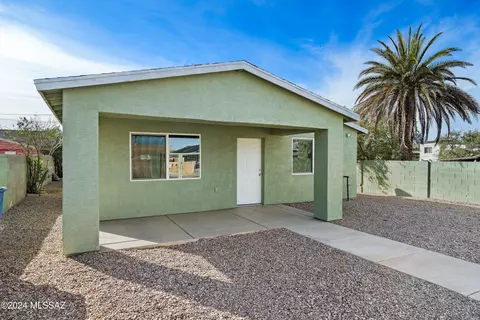 27 W 34th St, Tucson, AZ 85713