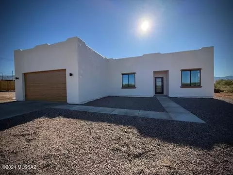 15781 N Twin Lakes Dr, Catalina, AZ 85739