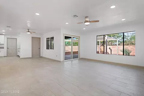 7731 E Hampton St, Tucson, AZ 85715 photo 6