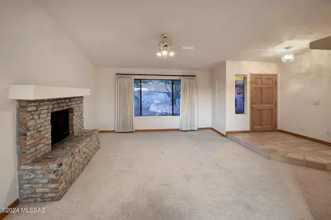 Living - 610 E Glenhurst Dr, Tucson, AZ 85704 photo 3 of 3
