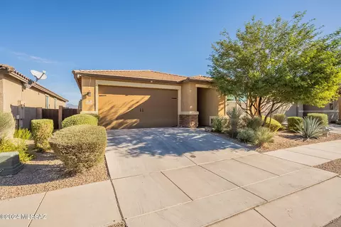 6551 E Via Arroyo Largo, Tucson, AZ 85756