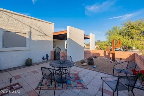 478 W San Ignacio, Green Valley, AZ 85614