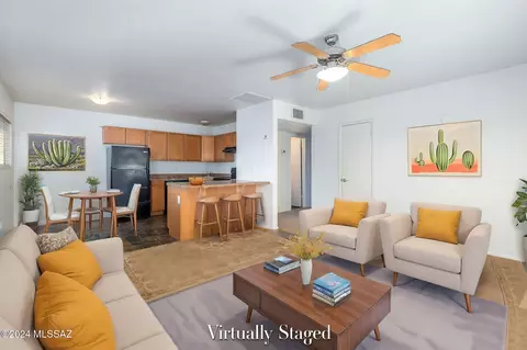 2801 N Columbus Blvd #8, Tucson, AZ 85712