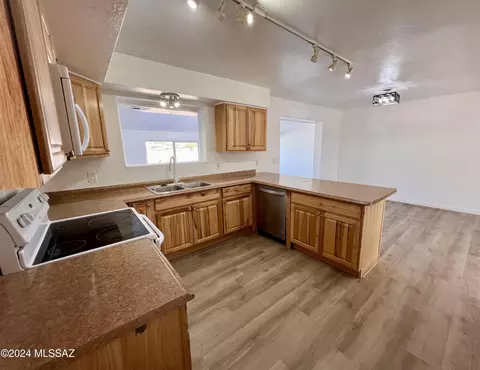 Kitchen - 6801 E Nelson Dr, Tucson, AZ 85730 photo 1 of 2