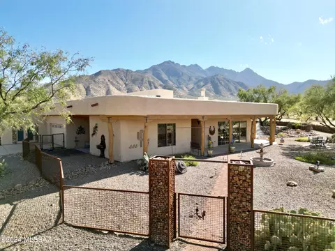 25580 S Madera Canyon Rd, Green Valley, AZ 85614