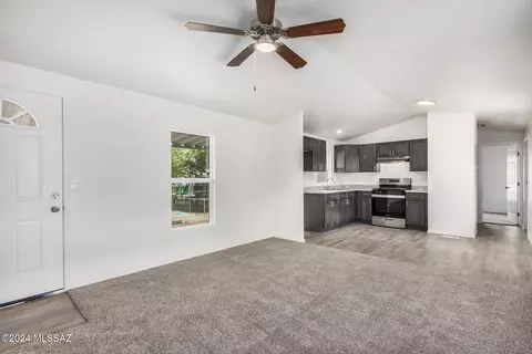 4736 N Kenwood Ct, Tucson, AZ 85705