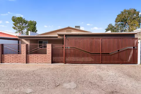 3504 S Mission Rd #G, Tucson, AZ 85713