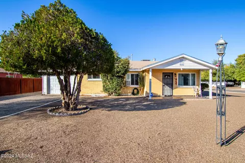 402 S Jerrie Ave, Tucson, AZ 85711