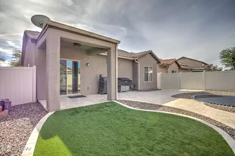 Exterior - 21156 E Frontier Rd, Red Rock, AZ 85145 photo 7 of 14
