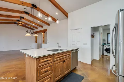 Kitchen - 263 Lower Elgin Rd, Elgin, AZ 85611 photo 3 of 4