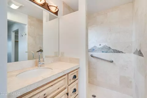 Bath - 263 Lower Elgin Rd, Elgin, AZ 85611 photo 1 of 4