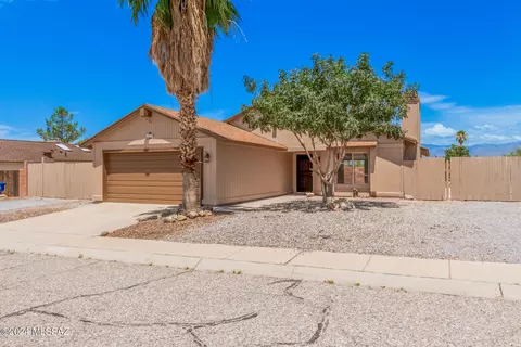 10029 Eugenia Dr, Tucson, AZ 85730