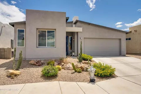 7512 E Pima St, Tucson, AZ 85715