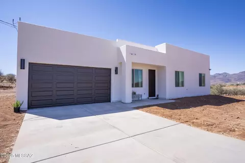 65 Avenida Pastor # A, Rio Rico, AZ 85648