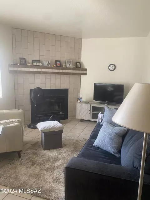 606 E Mohave Rd, Tucson, AZ 85705 photo 12