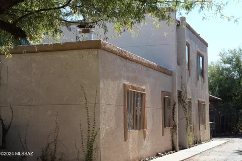 606 E Mohave Rd, Tucson, AZ 85705