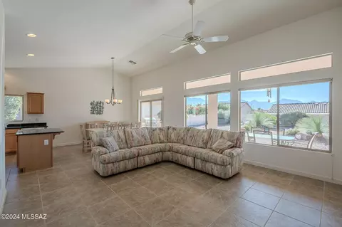 61737 E Shortcut Ave, Tucson, AZ 85739 photo 8