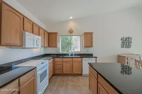 61737 E Shortcut Ave, Tucson, AZ 85739 photo 14