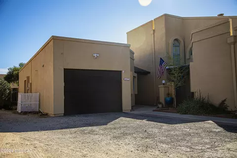 4417 W Pyracantha Dr, Tucson, AZ 85741