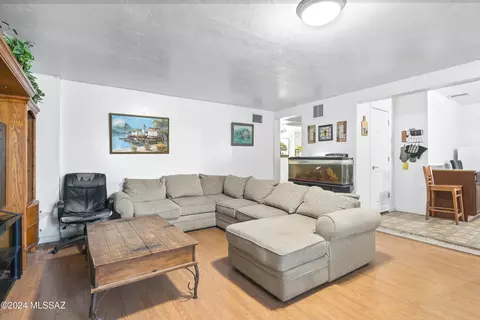207 E Lincoln St, Tucson, AZ 85714