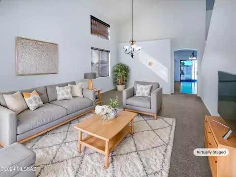 Living - 9283 E Bronze Hill Dr, Vail, AZ 85641 photo 1 of 3