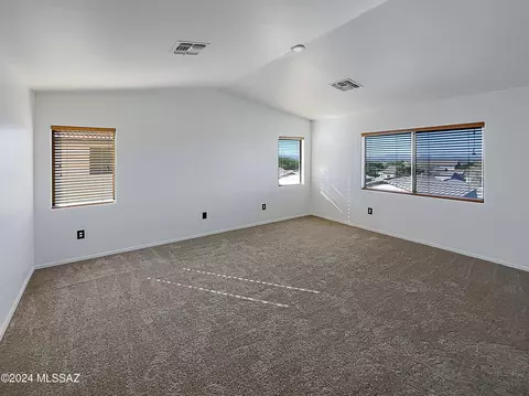 Bedroom - 9283 E Bronze Hill Dr, Vail, AZ 85641 photo 8 of 9