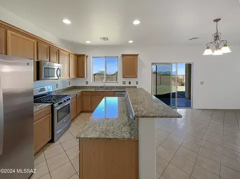 Kitchen - 9283 E Bronze Hill Dr, Vail, AZ 85641 photo 1 of 2