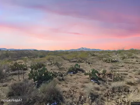 3506 E Rincon View Dr, Vail, AZ 85641