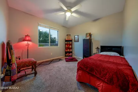 Bedroom - 8280 E Magee Hill Loop, Tucson, AZ 85710 photo 5 of 5