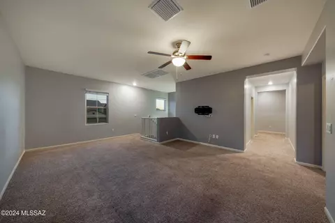 Entry Way - 8280 E Magee Hill Loop, Tucson, AZ 85710 photo 2 of 2