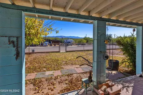 740 N Tiger Dr, Mammoth, AZ 85618 photo 10