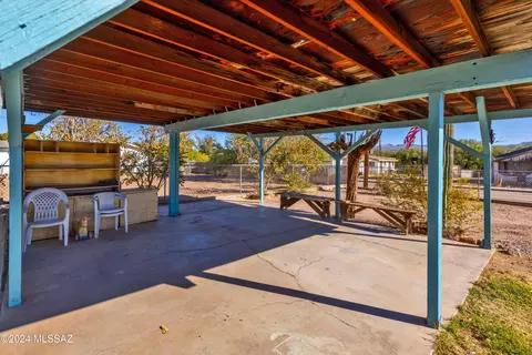 740 N Tiger Dr, Mammoth, AZ 85618 photo 6