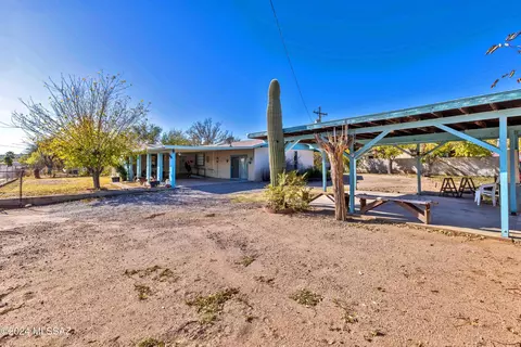 740 N Tiger Dr, Mammoth, AZ 85618 photo 4