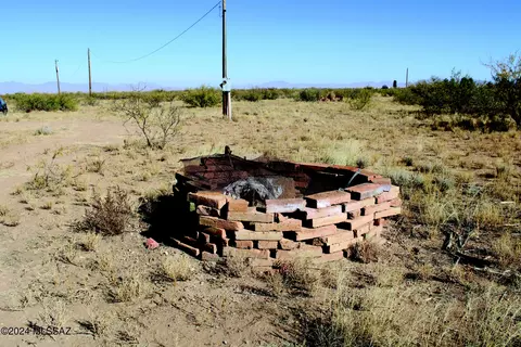 Exterior - 6726 E Trails End, Pearce, AZ 85625 photo 1 of 12